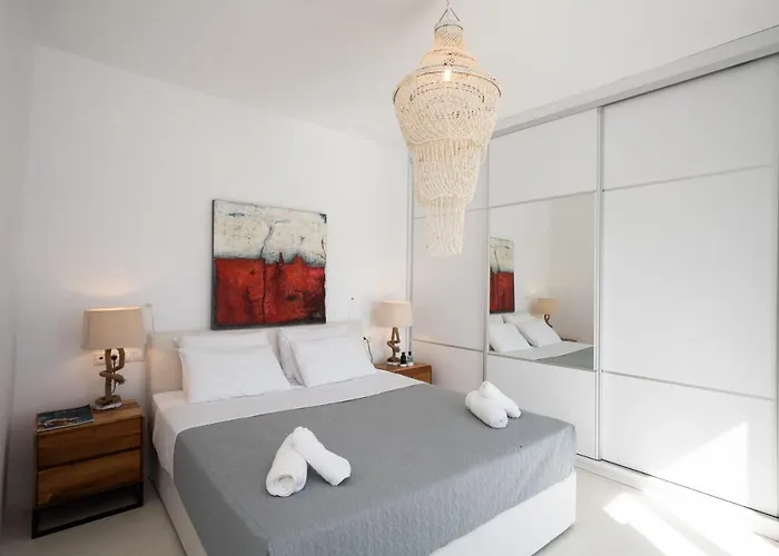 Vila Private Maou Ano Mera